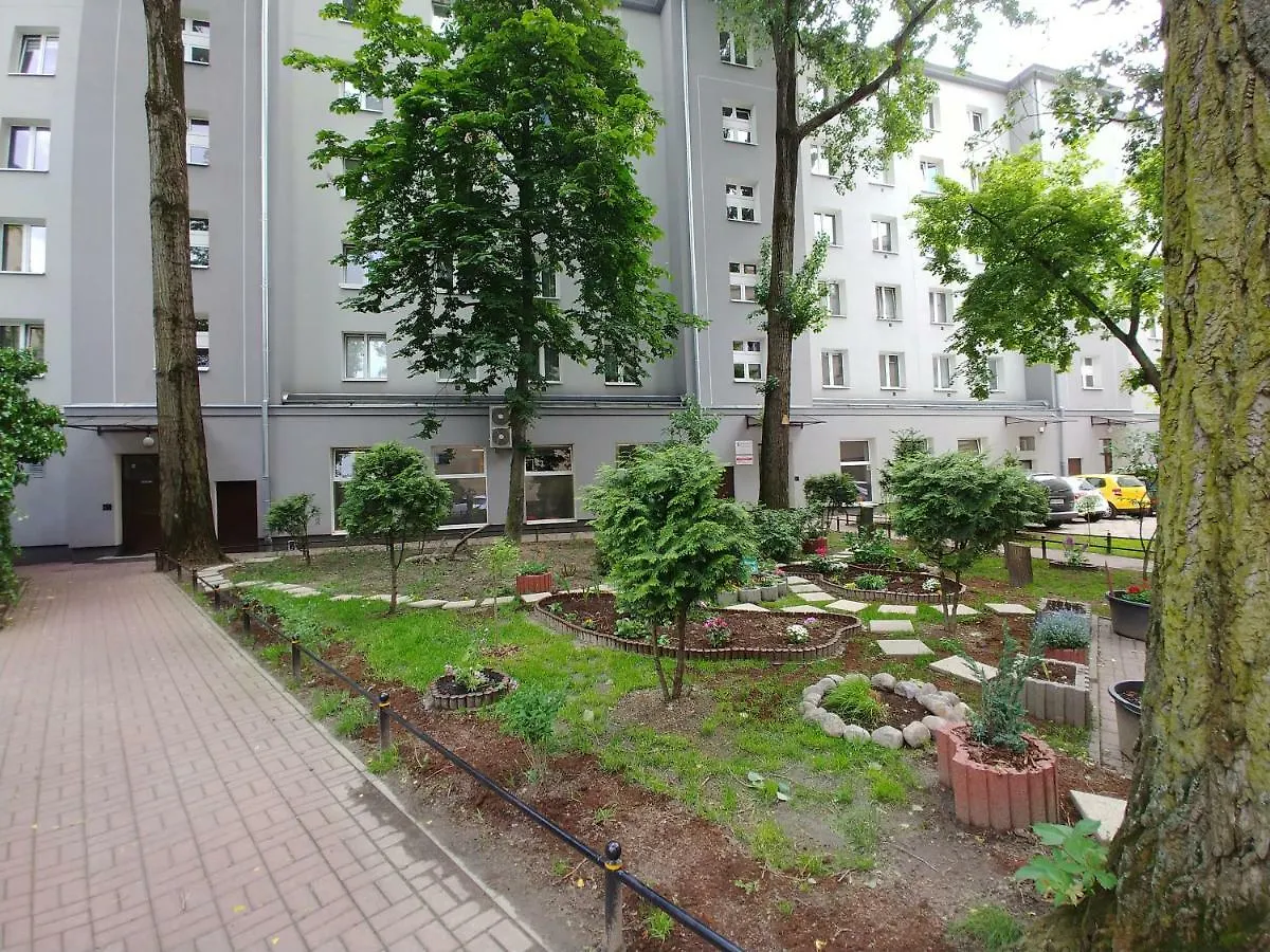 Studio Narutowicza Warsaw 0*,
